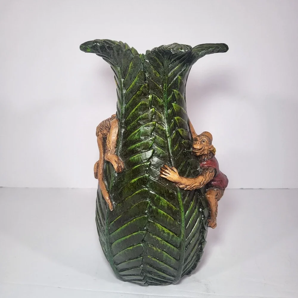 Cedar‎ Creek Collection 3D Palm Leaf Monkey & Banana Resin Vase - Tropical Decor